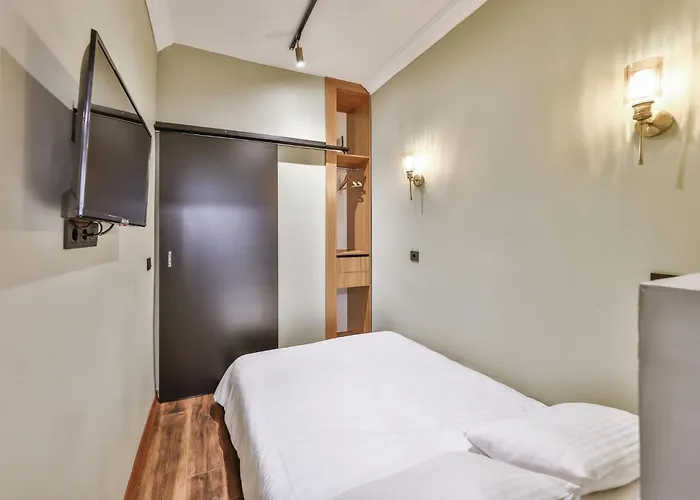 ホテル Ongalata *