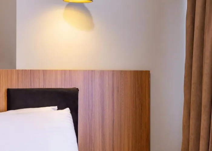 ホテル Ongalata *